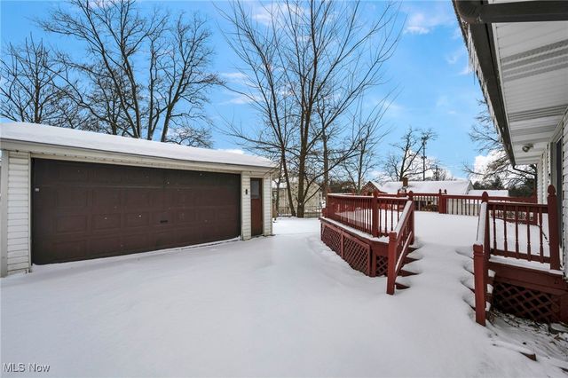 14 Ennis Avenue, Bedford, OH 44146