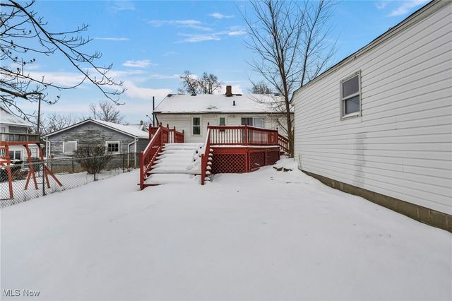 14 Ennis Avenue, Bedford, OH 44146