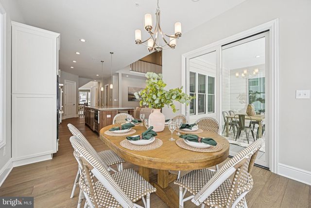 355 BRONSON CIR, Trappe, PA 19426