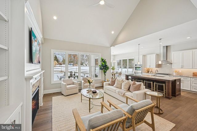 355 BRONSON CIR, Trappe, PA 19426