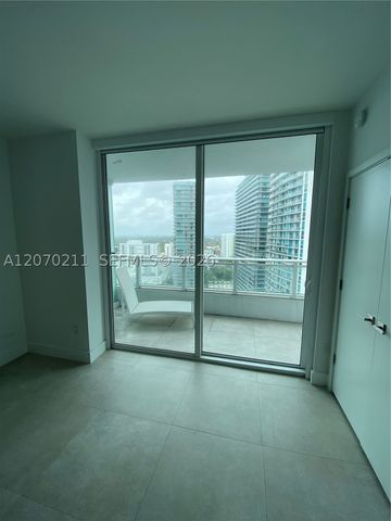 1080 Brickell Ave 2505, Miami, FL 33131