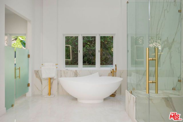 1166 San Ysidro Drive, Beverly Hills, CA 90210