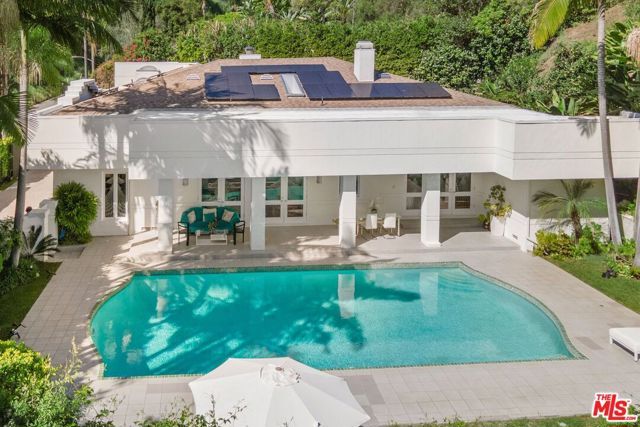 1166 San Ysidro Drive, Beverly Hills, CA 90210