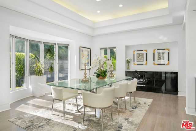 1166 San Ysidro Drive, Beverly Hills, CA 90210