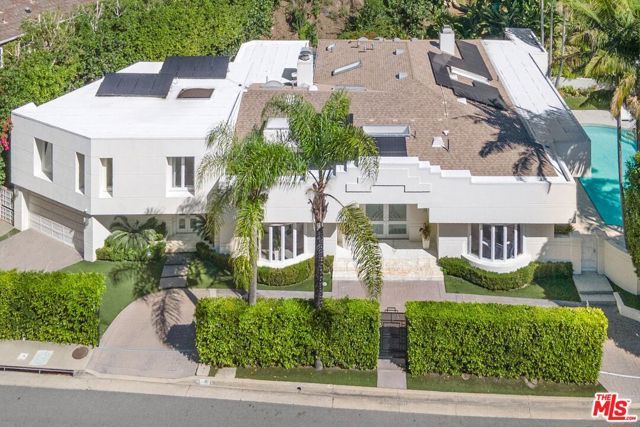 1166 San Ysidro Drive, Beverly Hills, CA 90210
