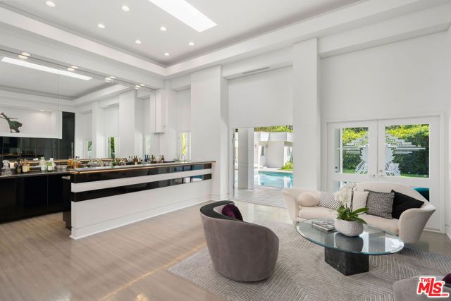 1166 San Ysidro Drive, Beverly Hills, CA 90210