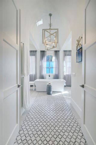 2501 Yupon Street, Houston, TX 77006