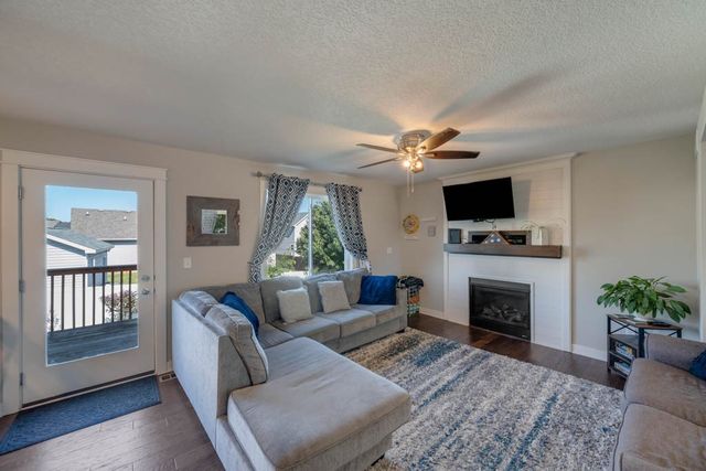 323 Marie Avenue, Norwalk, IA 50211