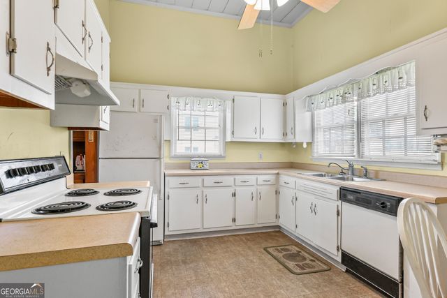 211 Main Street, Franklin, GA 30217
