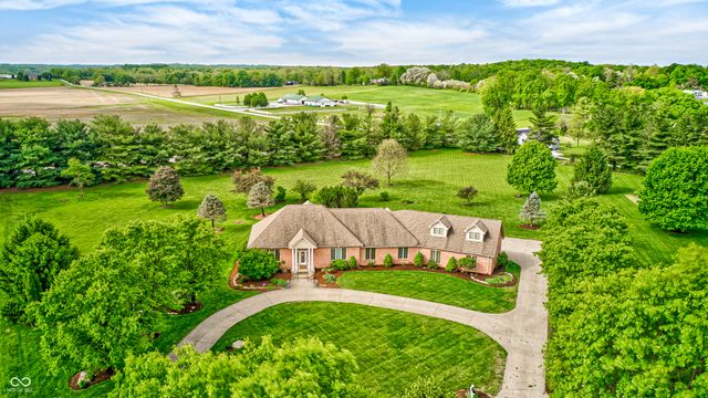1325 E Jessup Way, Mooresville, IN 46158
