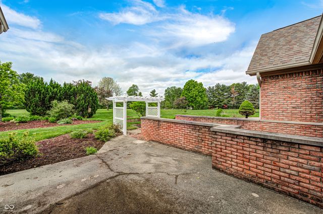 1325 E Jessup Way, Mooresville, IN 46158