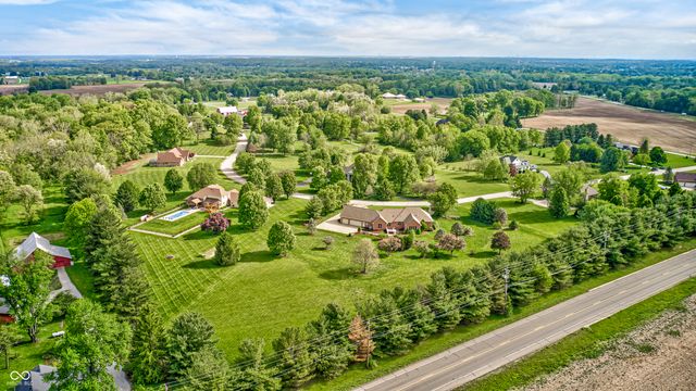 1325 E Jessup Way, Mooresville, IN 46158