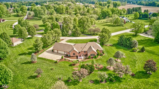 1325 E Jessup Way, Mooresville, IN 46158