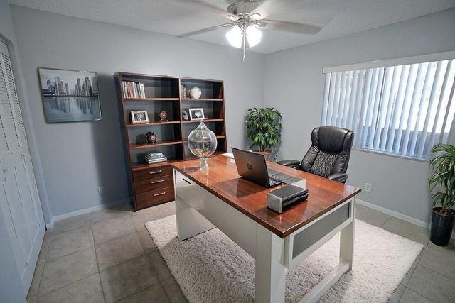 2828 Casita Way 214 C, Delray Beach, FL 33445