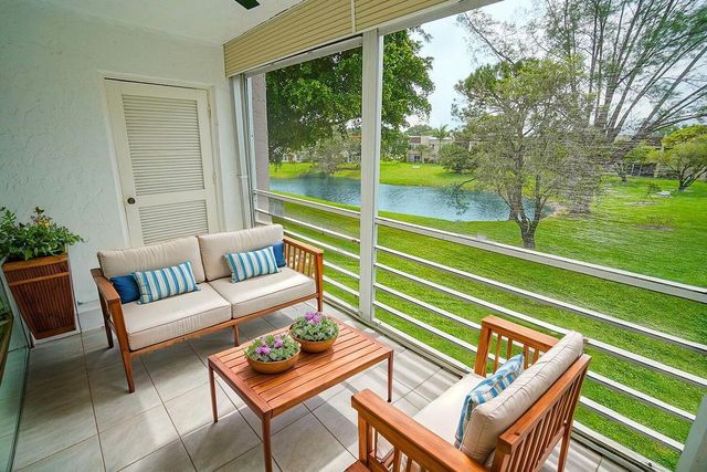 2828 Casita Way 214 C, Delray Beach, FL 33445