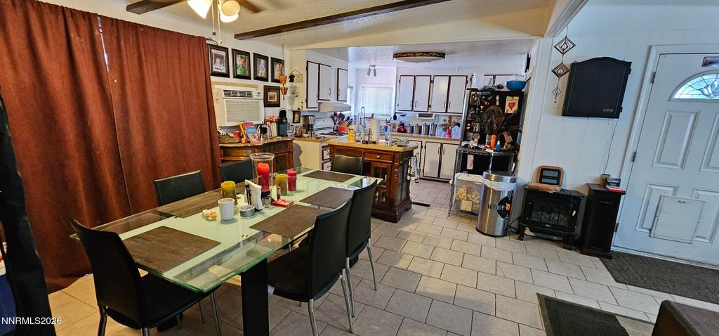 Image 16 of property listing at 8 Buckhorn Court, Kingston, NV 89310