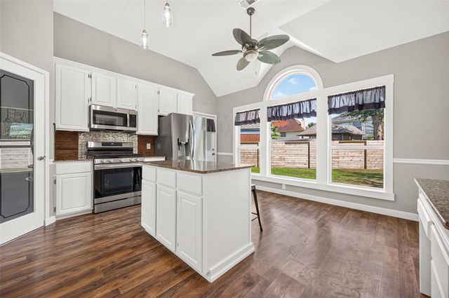 6410 Autumn Thistle Drive, Katy, TX 77449