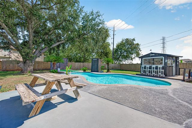 6410 Autumn Thistle Drive, Katy, TX 77449