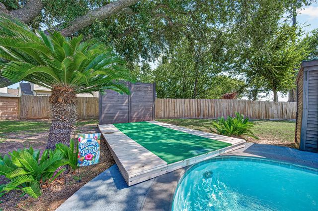 6410 Autumn Thistle Drive, Katy, TX 77449
