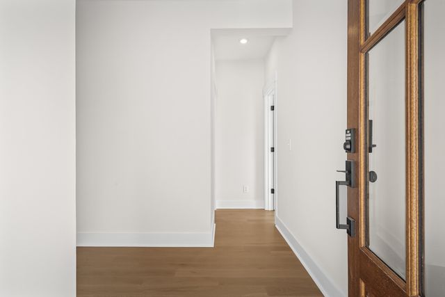 2060 Conductor Ln, Thompsons Station, TN 37179