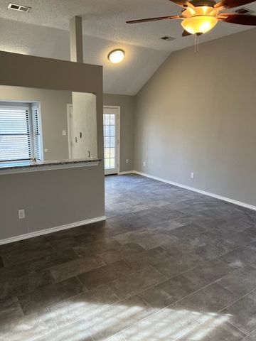 4743 Shadyway Drive, Arlington, TX 76018