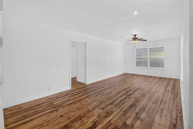 4218 Carlton St, Corpus Christi, TX 78415