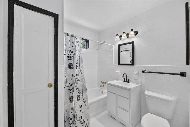 4218 Carlton St, Corpus Christi, TX 78415