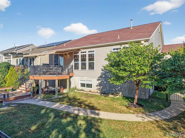 128 Vistalago Place, Cottleville, MO 63376