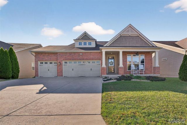 128 Vistalago Place, Cottleville, MO 63376