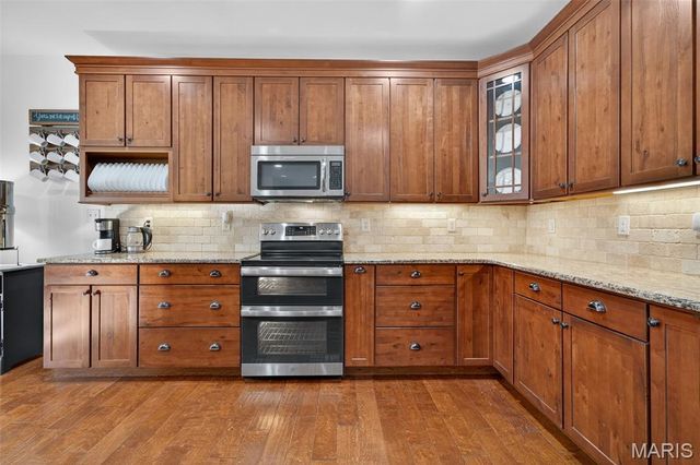 128 Vistalago Place, Cottleville, MO 63376