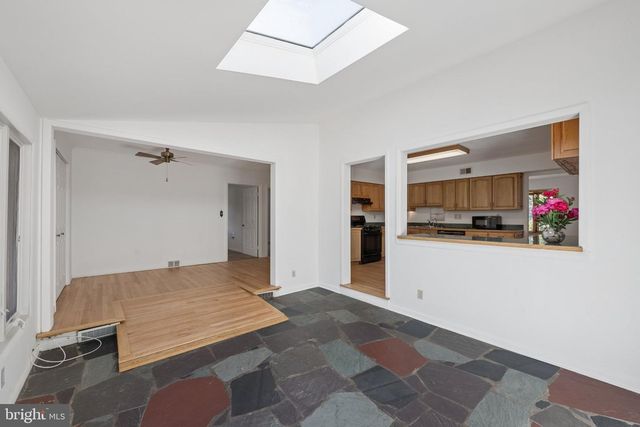 2176 PENNINGTON RD, Ewing, NJ 08638