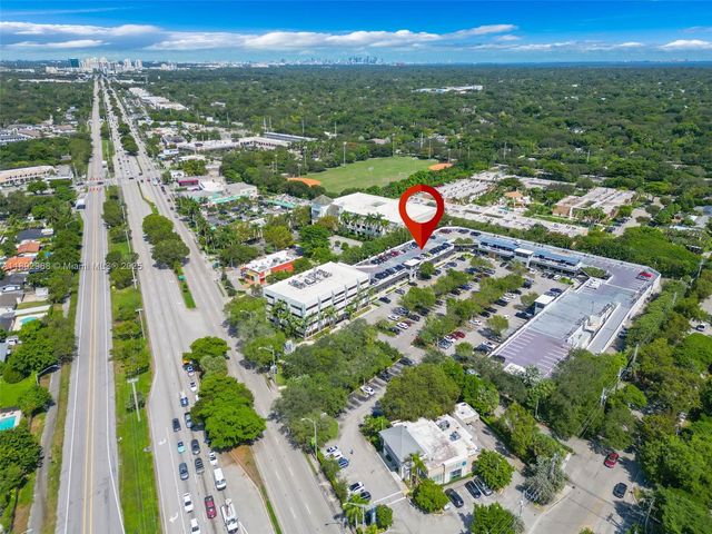 12673 S Dixie Hwy, Pinecrest, FL 33156