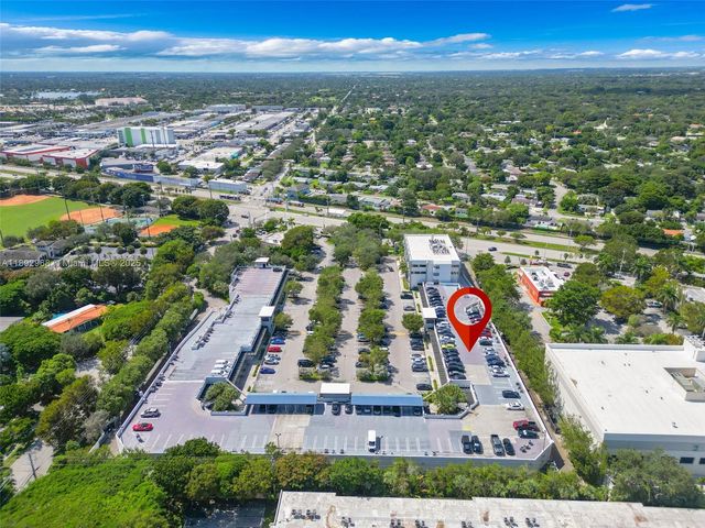 12673 S Dixie Hwy, Pinecrest, FL 33156