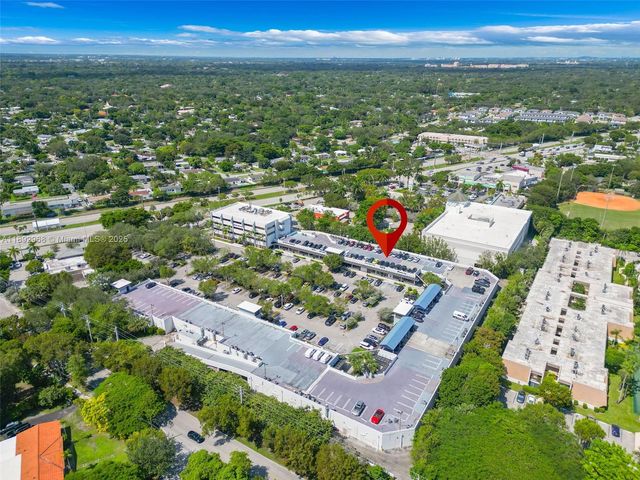 12673 S Dixie Hwy, Pinecrest, FL 33156