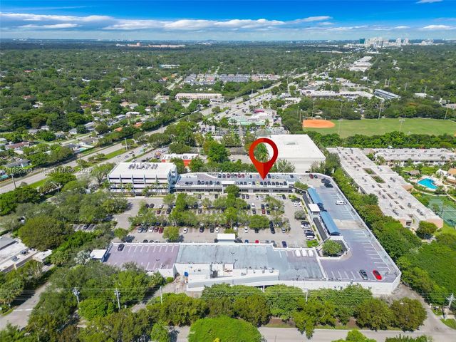 12673 S Dixie Hwy, Pinecrest, FL 33156