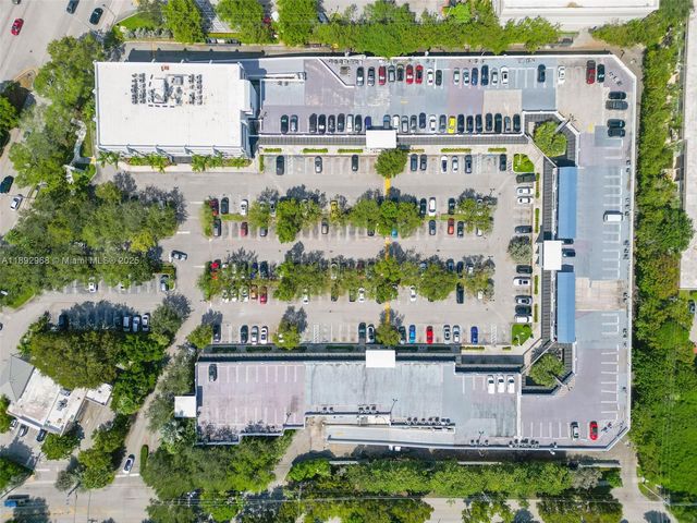 12673 S Dixie Hwy, Pinecrest, FL 33156