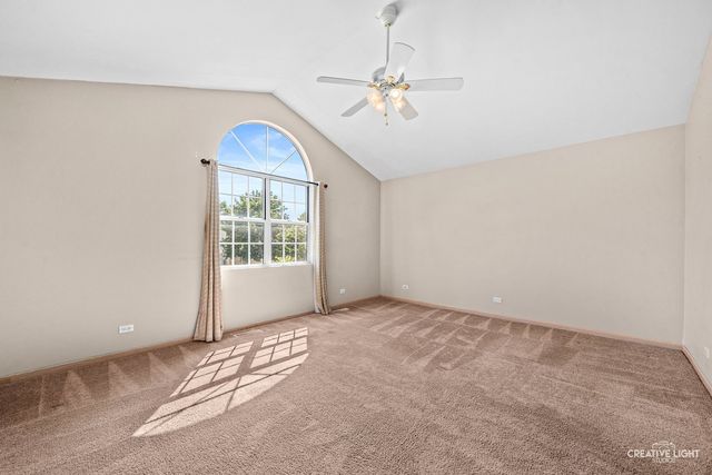 87 townsend Circle, Naperville, IL 60565