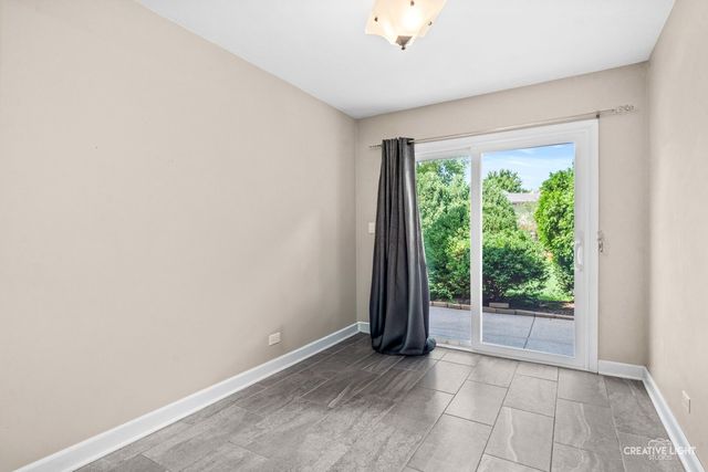 87 townsend Circle, Naperville, IL 60565