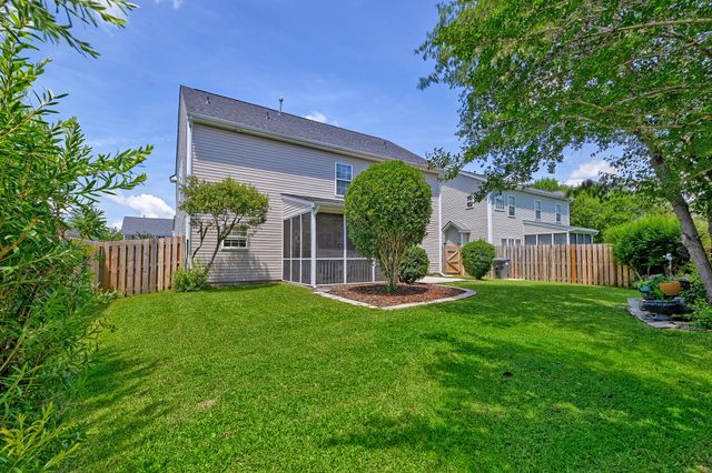 104 Corrientes Court, Summerville, SC 29483