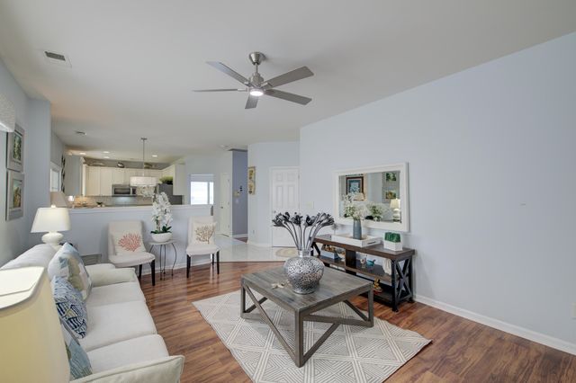 104 Corrientes Court, Summerville, SC 29483