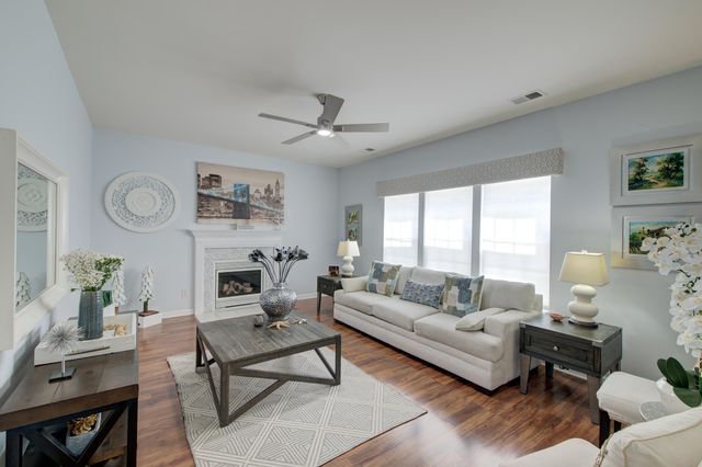 104 Corrientes Court, Summerville, SC 29483