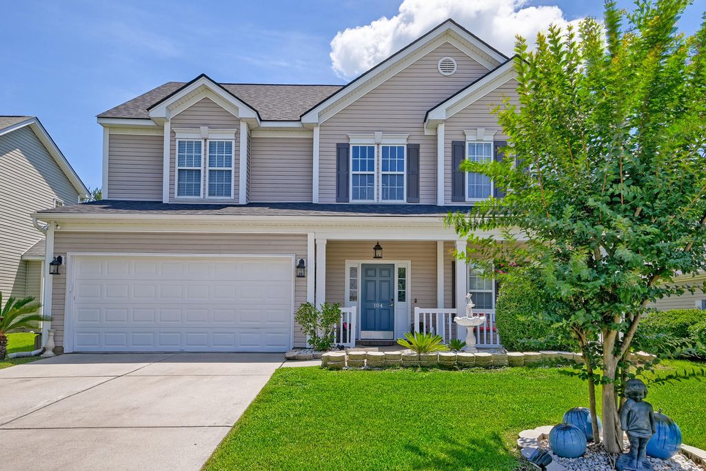104 Corrientes Court, Summerville, SC 29483