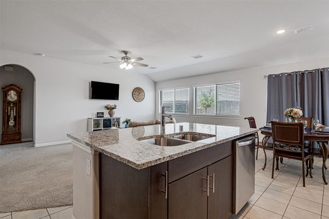 1109 Nighthawk Trail, Alvarado, TX 76009