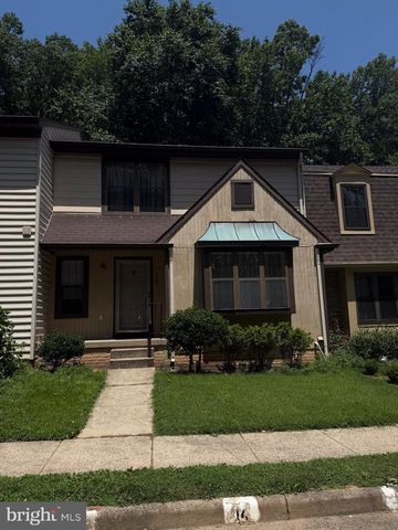 5904 ROBERTS COMMON CT, Burke, VA 22015