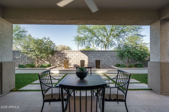 24111 N 162ND Avenue, Surprise, AZ 85387