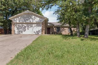1122 S Division Street, Sapulpa, OK 74066