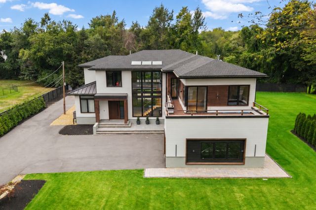 514 Water St, Wakefield, MA 01880