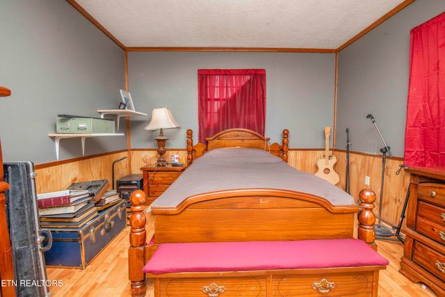 1303 Stevens Lane, Lenoir City, TN 37771