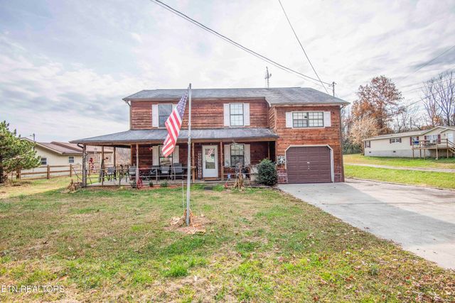 1303 Stevens Lane, Lenoir City, TN 37771