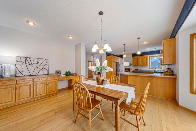 4090 Wells Lake Court, Faribault, MN 55021